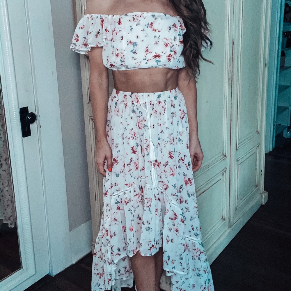 2 piece high low skirt with crop top